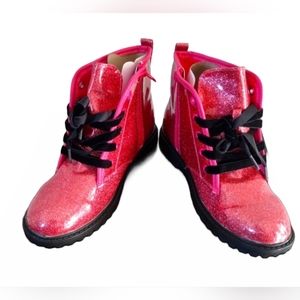 💧 Girl's size 4 Pink glitter lace up/zipper Boots New Without tags/box